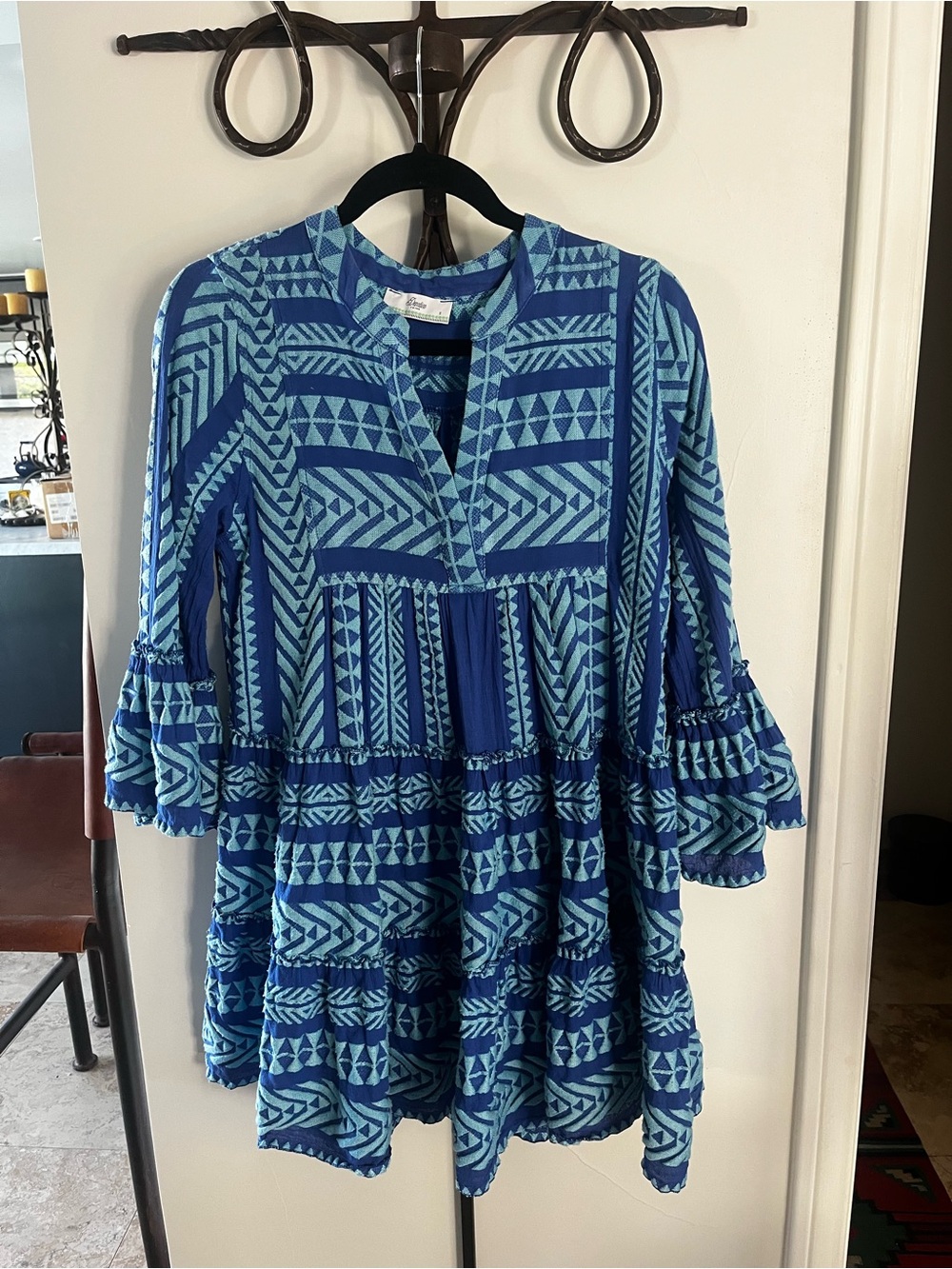 Devotion TWINS Blue Geometric V-Neck Peasant Tunic